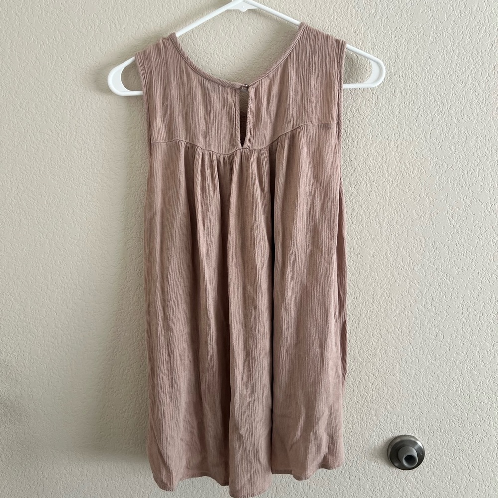 Pink torrid tank top size 1 - Picture 4 of 5